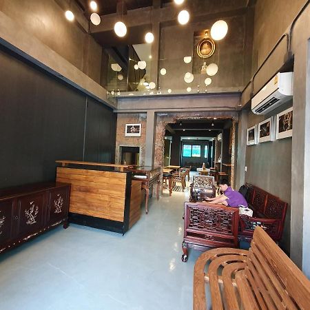 Baan Wualamphong บ้านวัวลำพอง 방콕 외부 사진