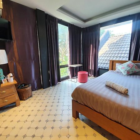 Baan Wualamphong บ้านวัวลำพอง 방콕 객실 사진